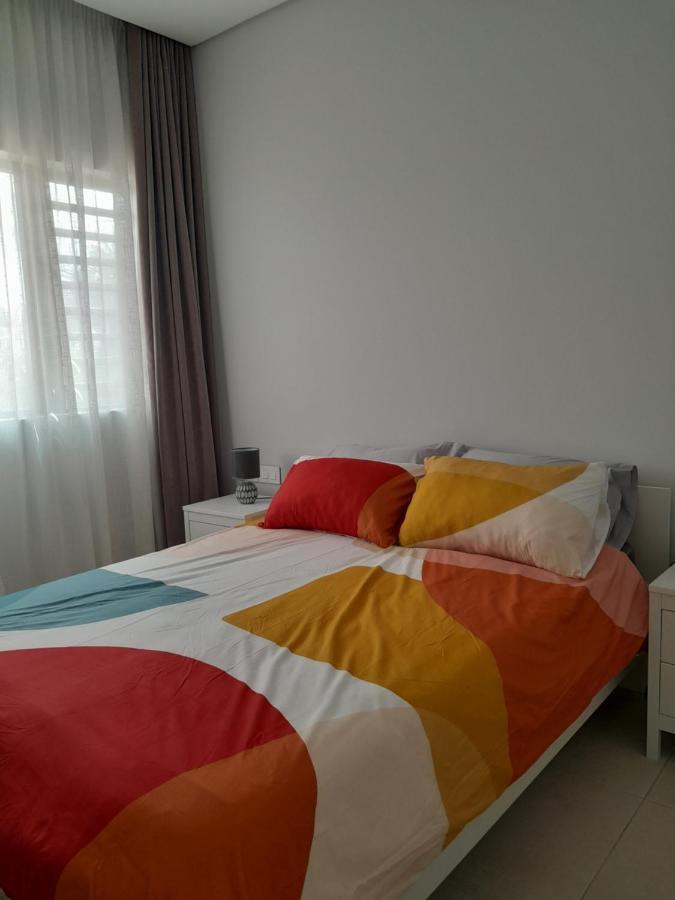 Appt Neuf De 2Ch Ds Residence Avec Piscine, Route Cotiere Grand Baie Bagian luar foto
