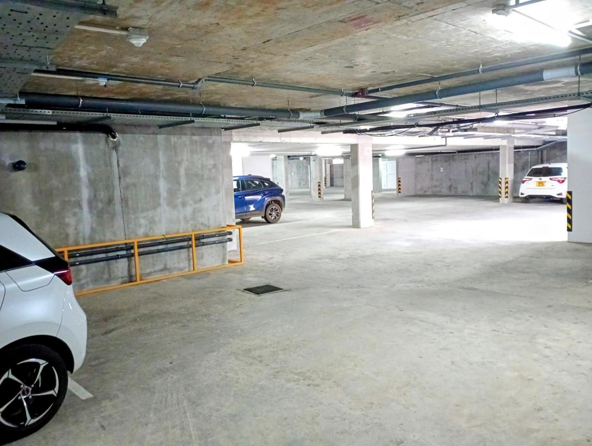 Appt Neuf De 2Ch Ds Residence Avec Piscine, Route Cotiere Grand Baie Bagian luar foto